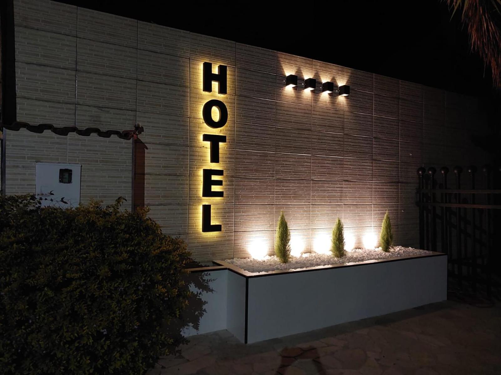 Veredas Hotel Monsenhor Paulo Luaran gambar